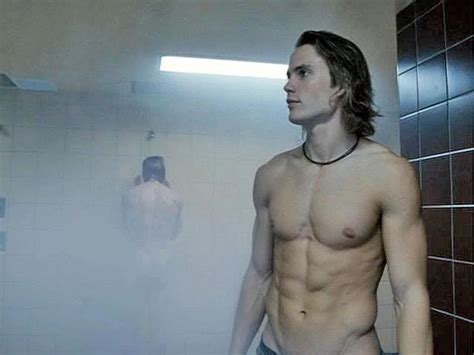 taylor kitsch nude